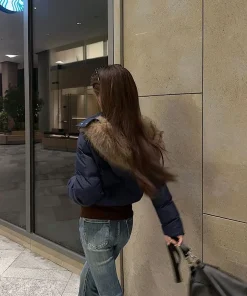 Alternative view of Large Fur Collar Hooded Cotton Jacket for Women, Thickened and Warm Parka, Short Puffer Jacket