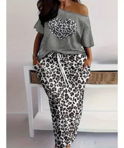 Oversized Heart-Shaped Leopard Print Top + Drawstring Skirt Set