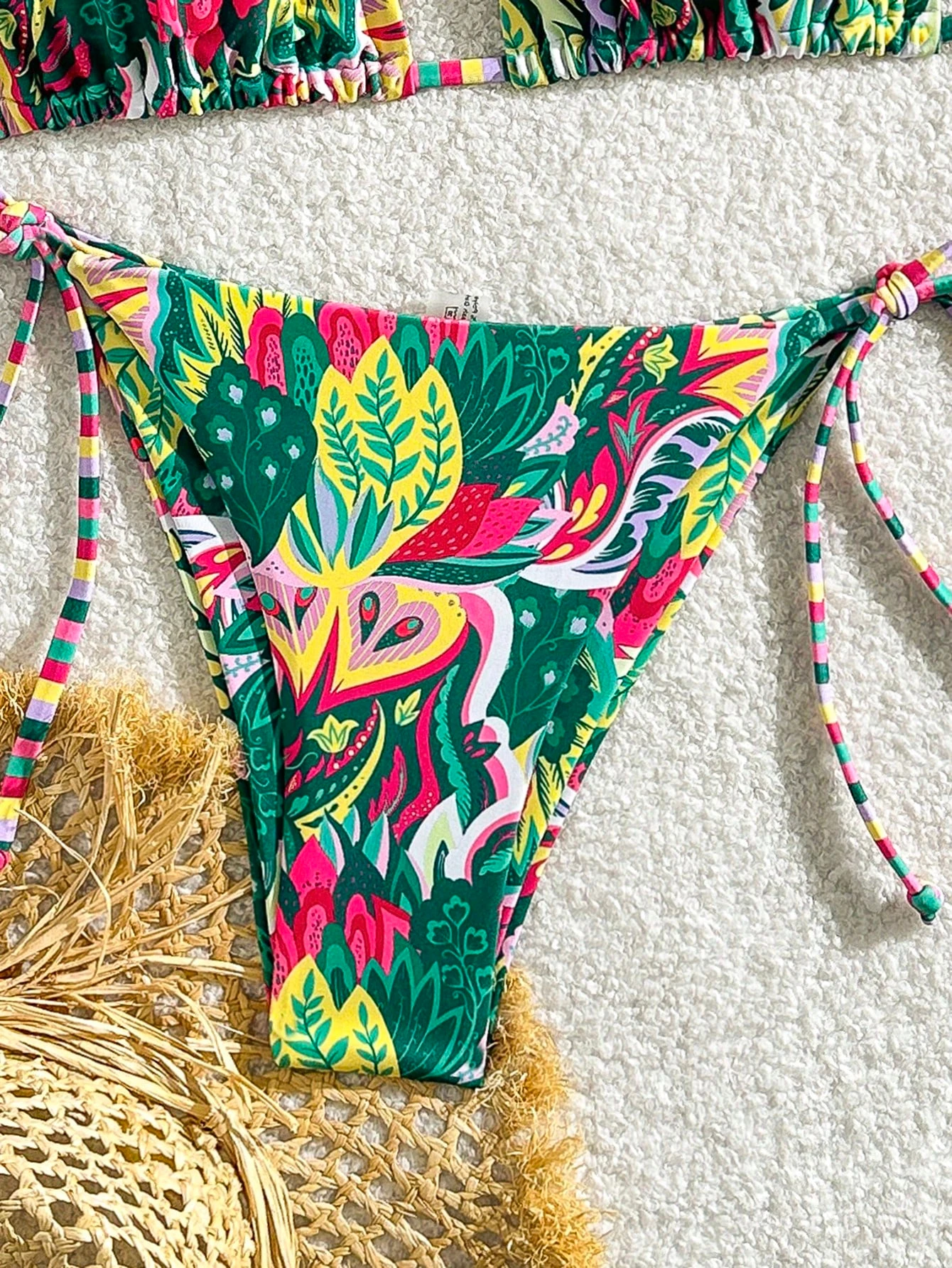 2025 new bikini European and American triangle cup print lace-up swimsuit hot girl small fresh seaside bikini swimsuit - Image 3