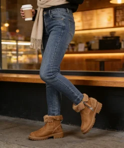 Women Snow Boots 2026 Winter New Solid Color Plush Zipper Thick Bottom Anti Slip Warm Cold Proof Cotton Shoes Snow Boots