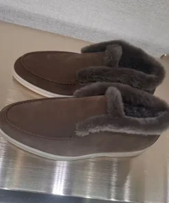 Snow Boots Women High Quality Fur Boots Wool Strips Warm Women's Shoe Fashionable Luxury Genuine Leather Ankle boot Winter Woman